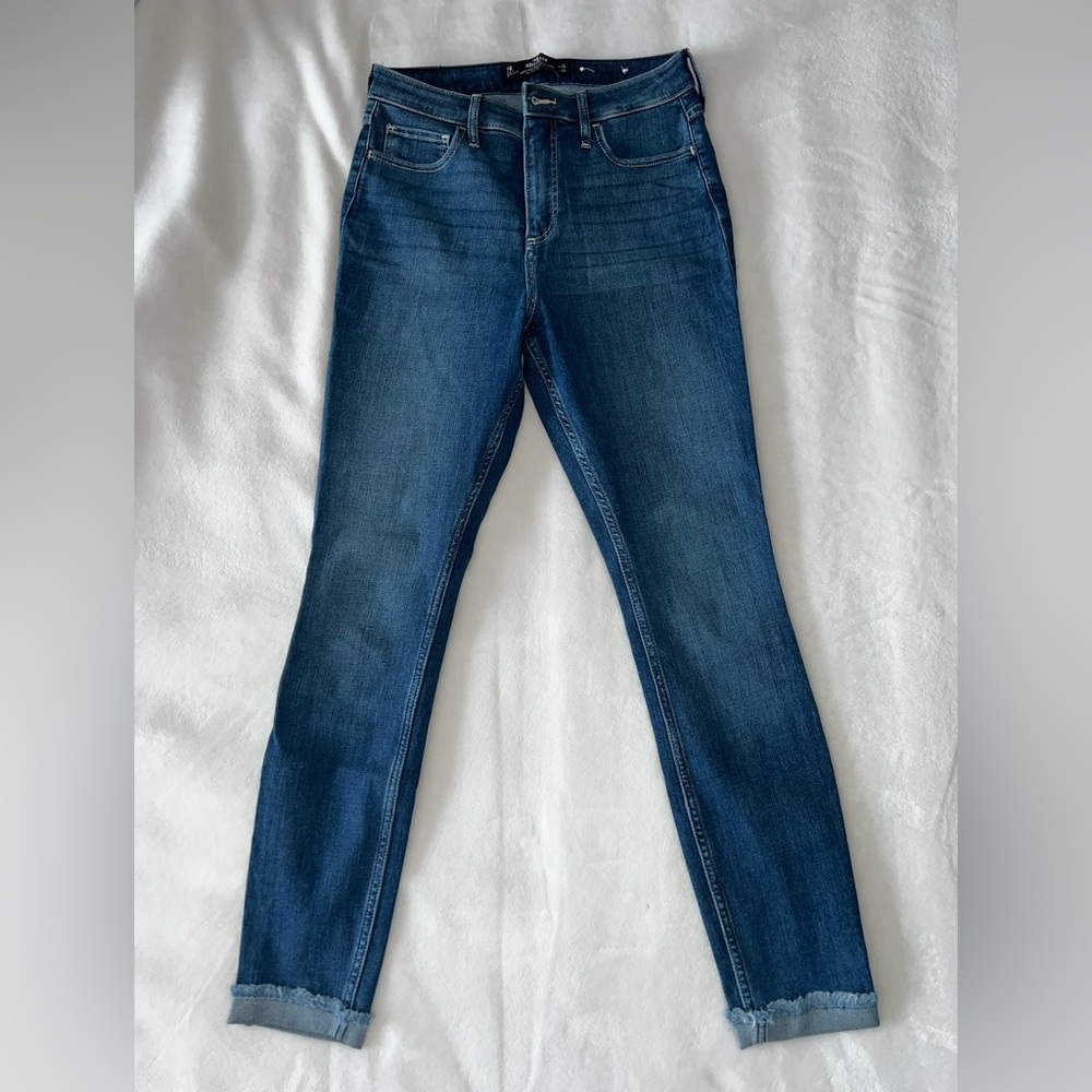 Hollister Curvy High Rise Super Skinny Jeans